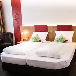 بيت ضيافة Room'z Zimmeraufzeit, Forstinning